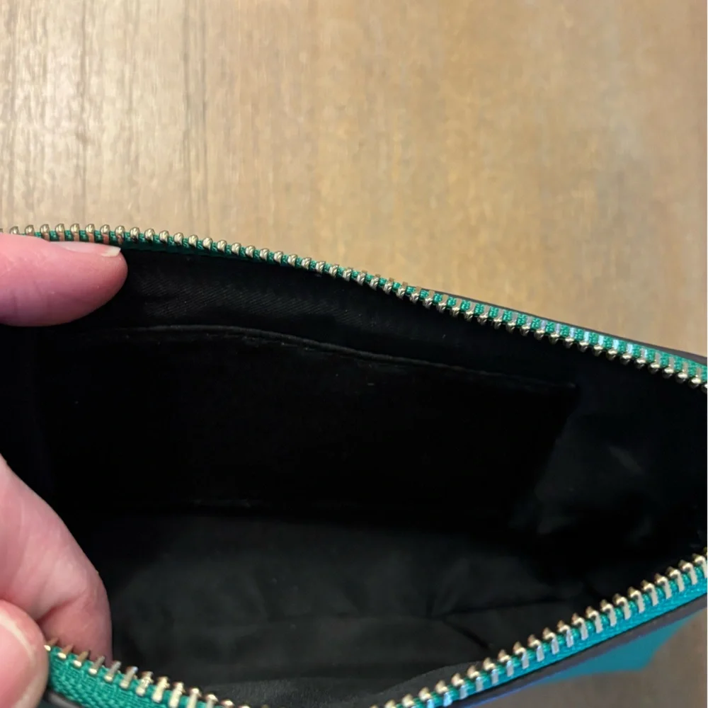 Kate Spade New York Zip Top Leather Belt Bag, Vibrant Green, Size S/M, NWT